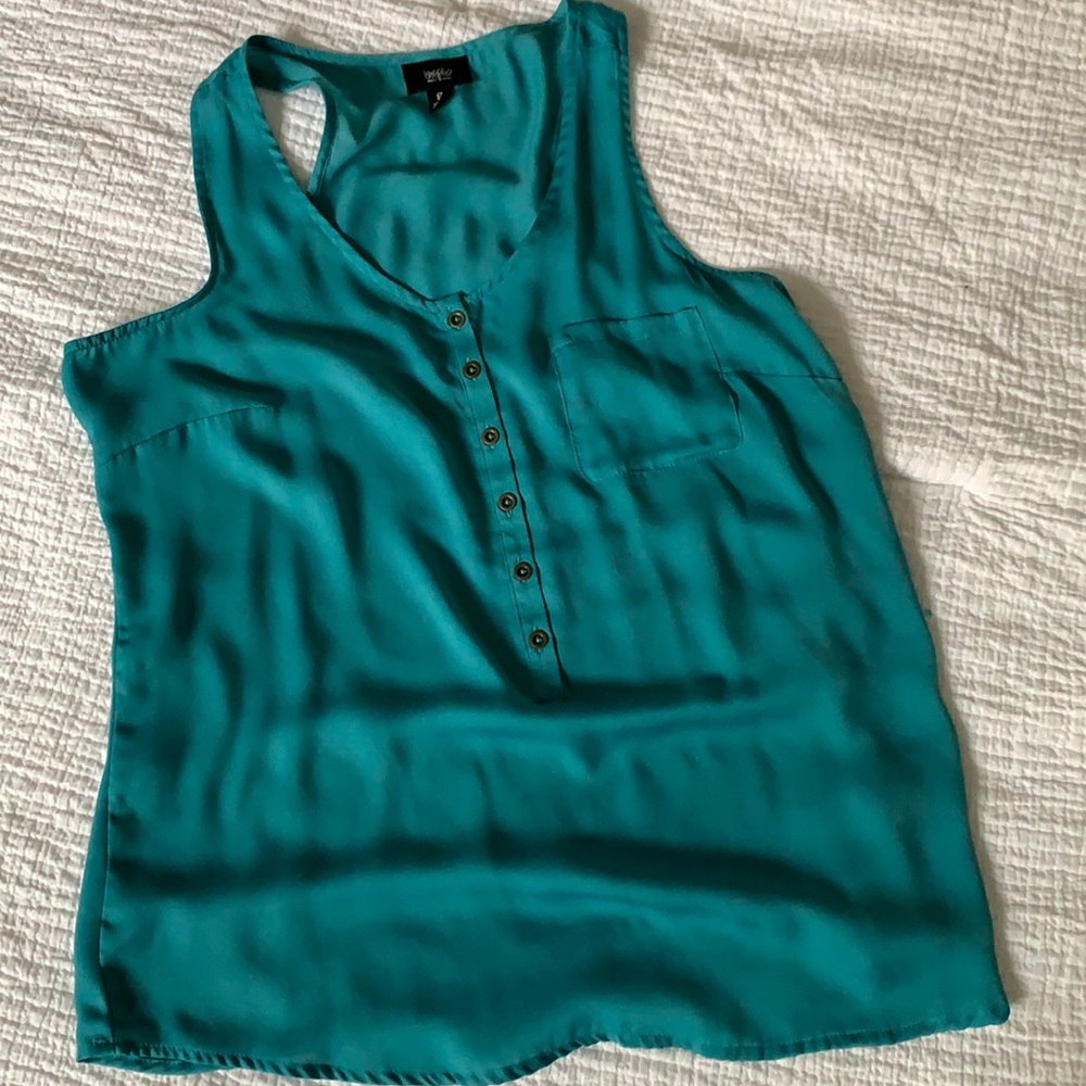 Silky tank